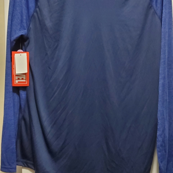 Marvel Captain America Shield long sleeves - Picture 3 of 12